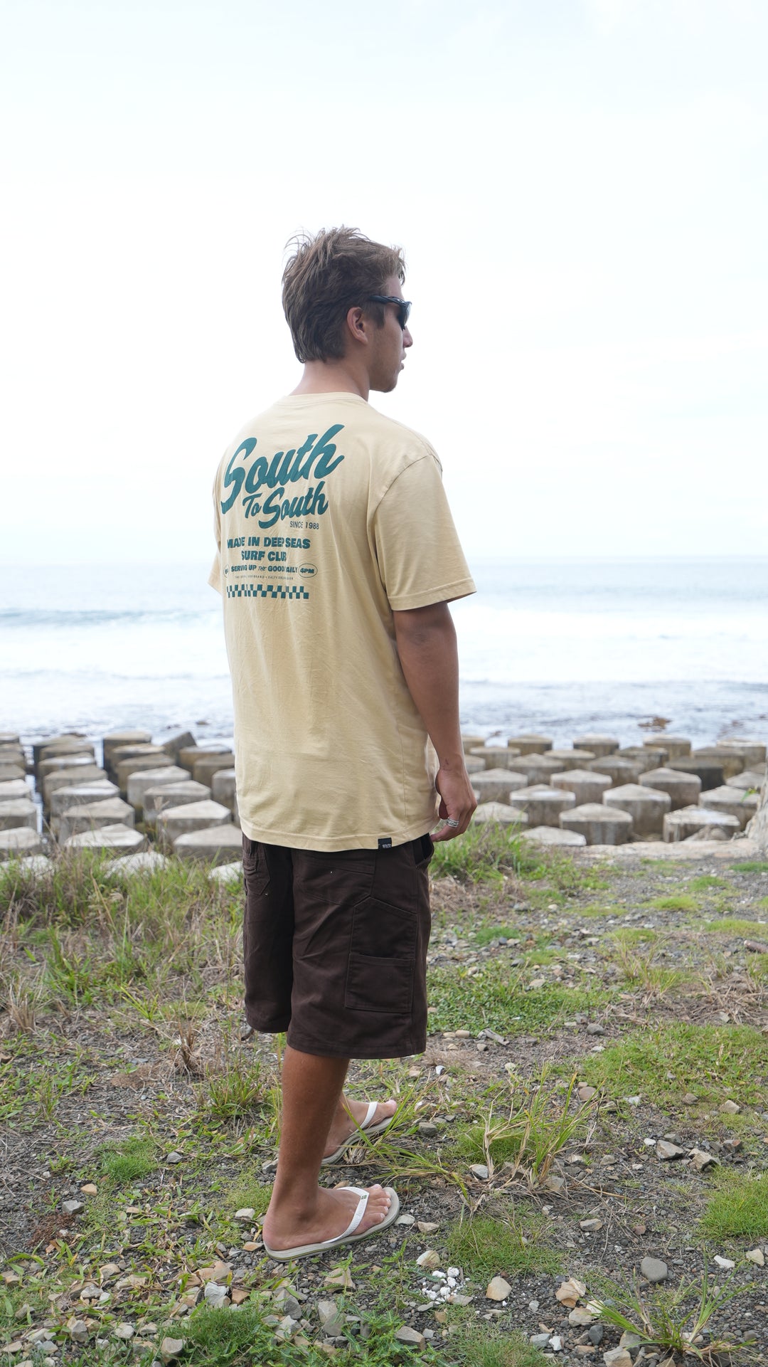 Camiseta Premium Oversized "Surf Club"