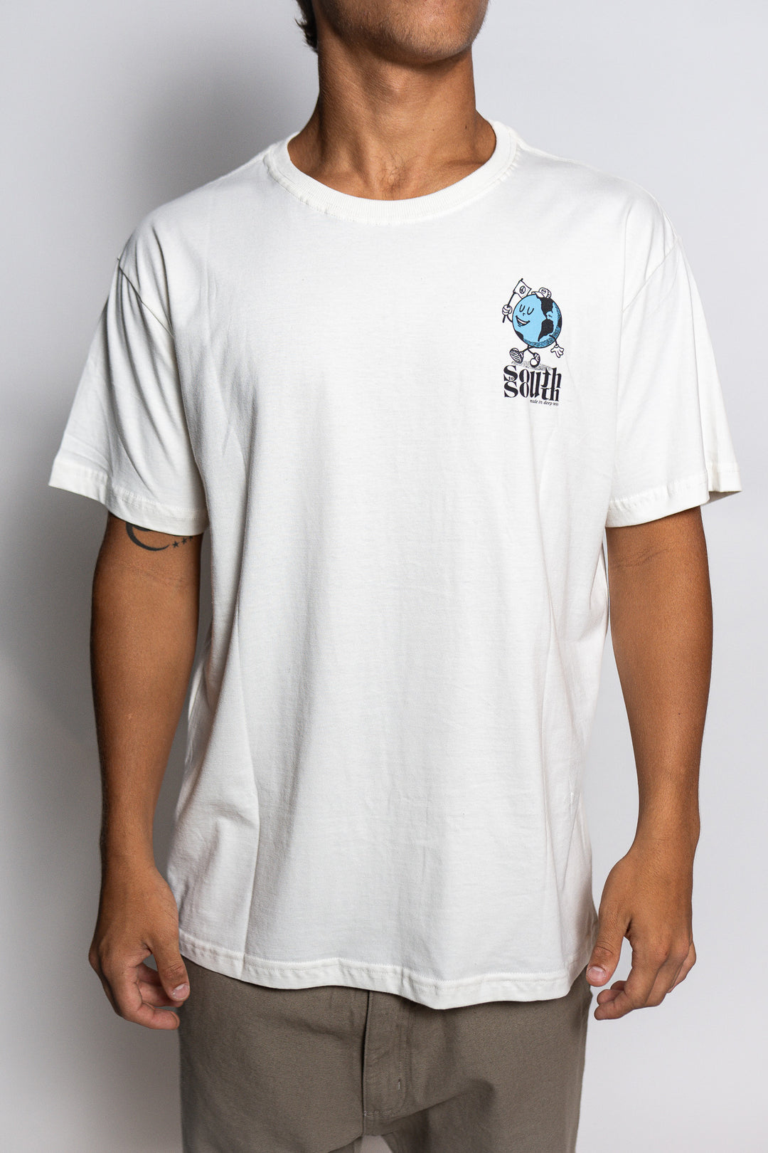 Camiseta "Bandeira Branca"