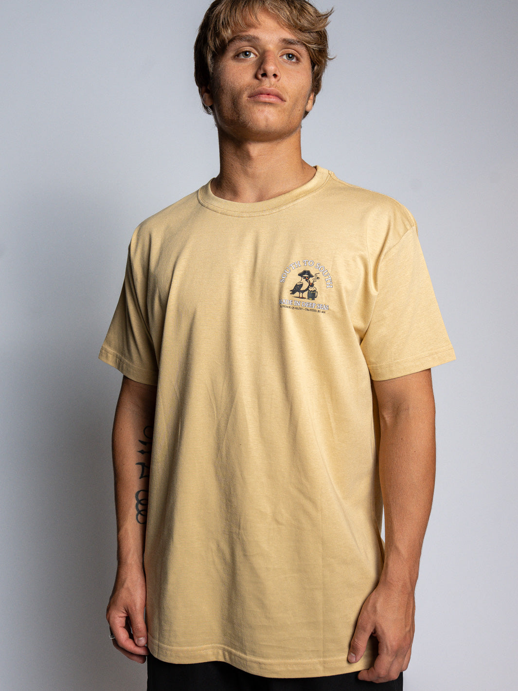 Camiseta  "Captain Gull"
