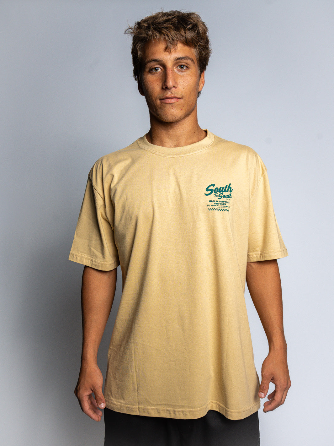 Camiseta Premium Oversized "Surf Club"