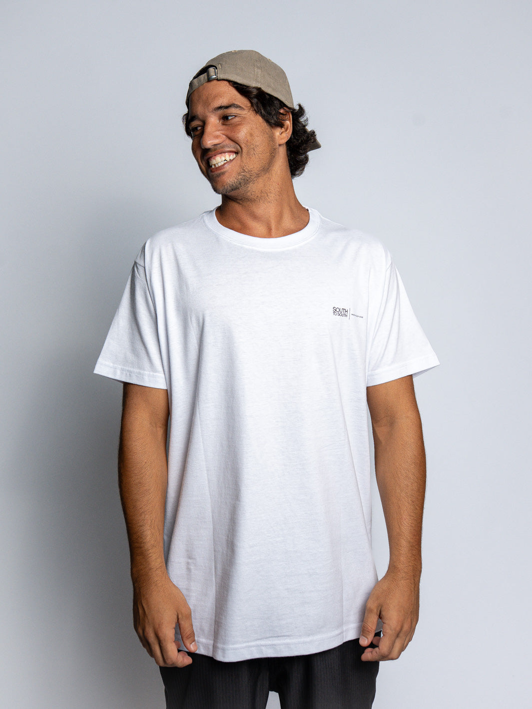 Camiseta Premium  "Vermelho Cioba"