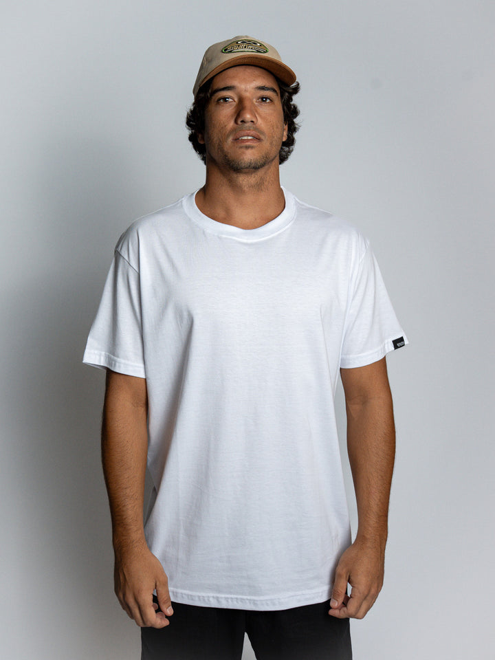 Camiseta Premium  "White Clean"