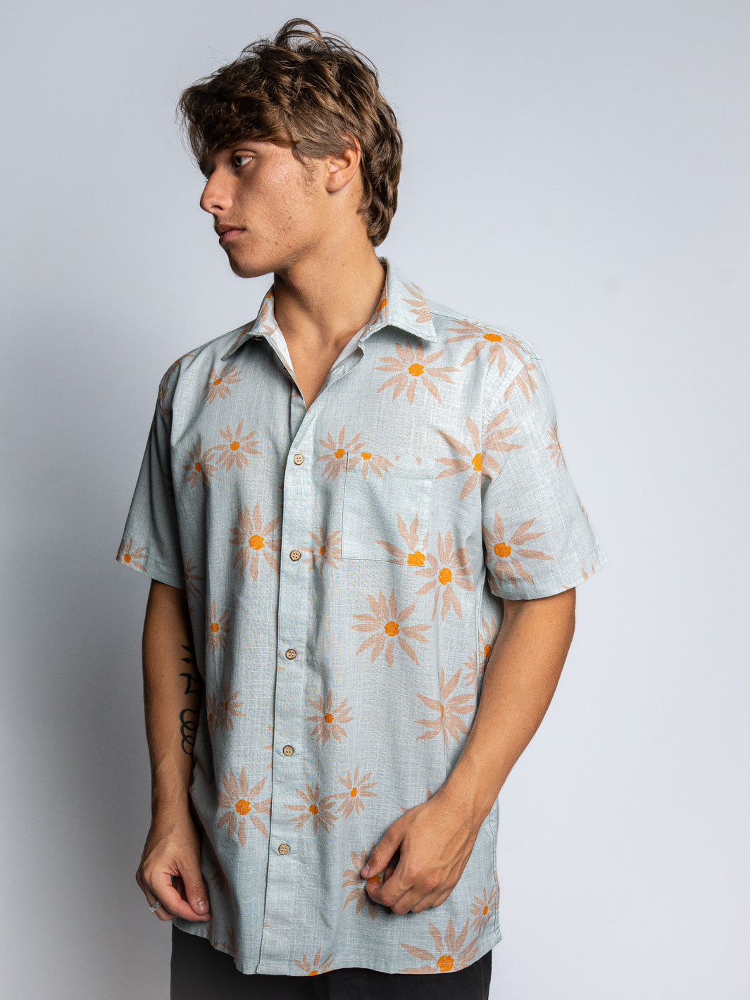 Camisa Manga Curta "Flower Power"