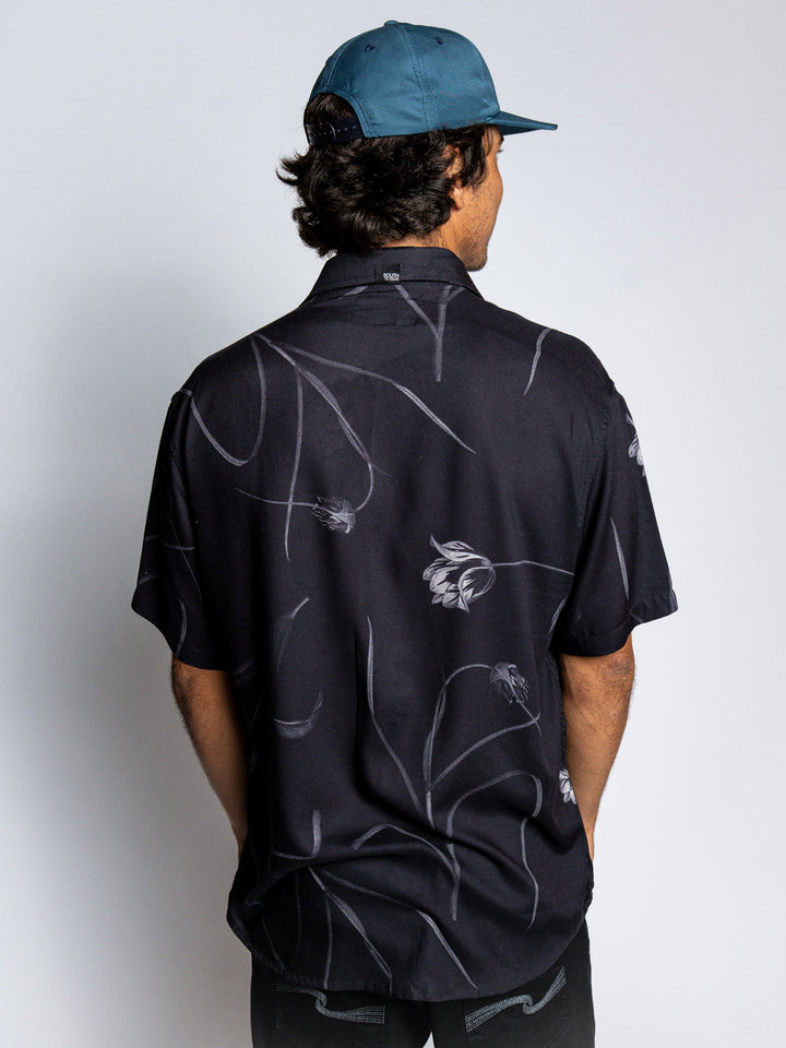 Camisa Manga Curta "Sol Negro"