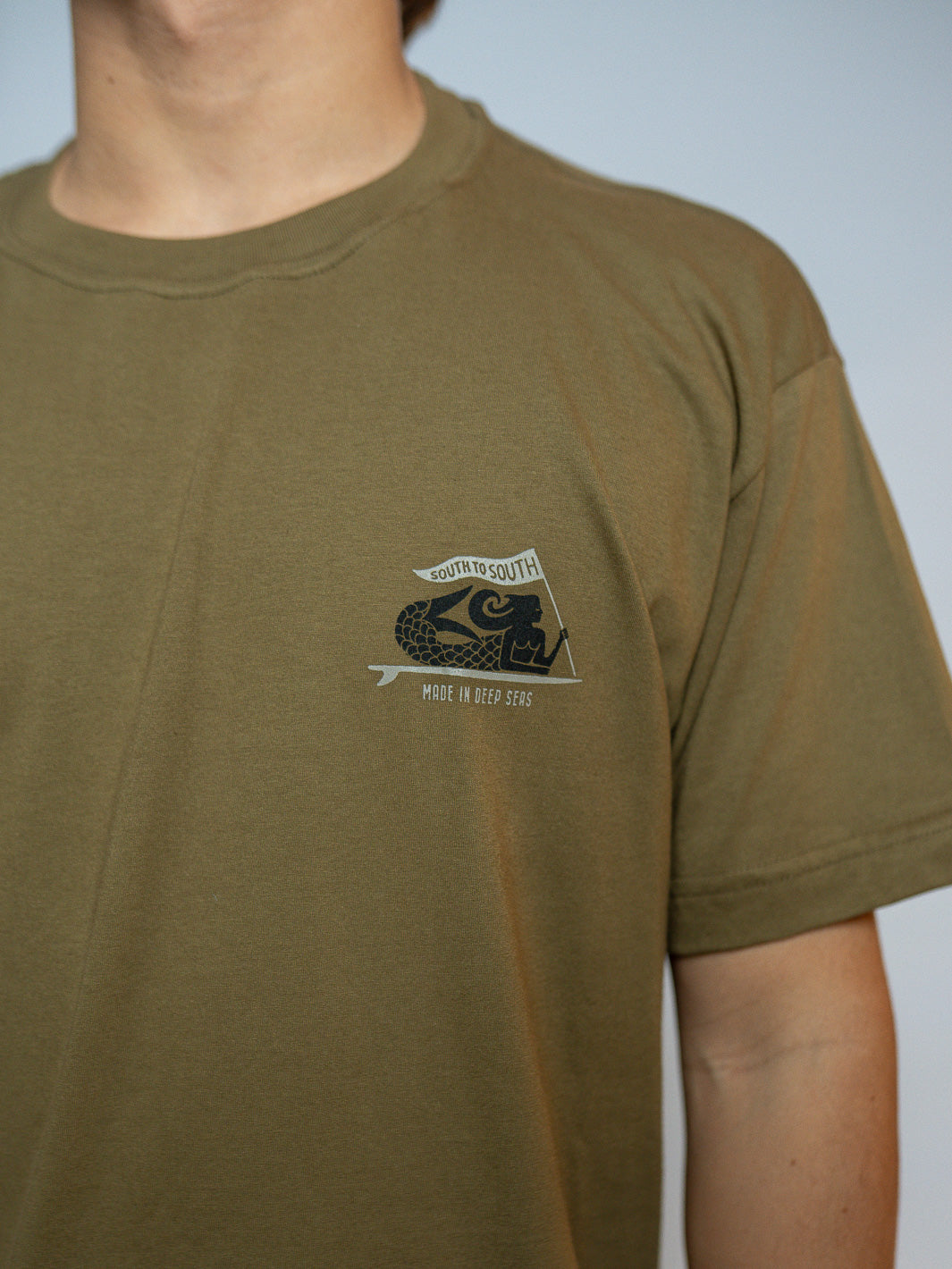 Camiseta "Siren Flag"