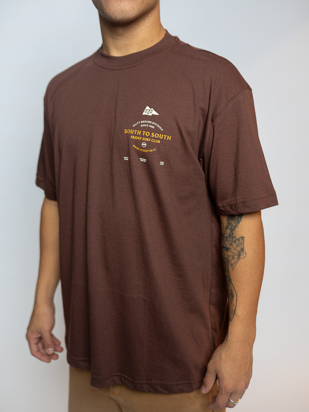 Camiseta Oversized "Original Brand".