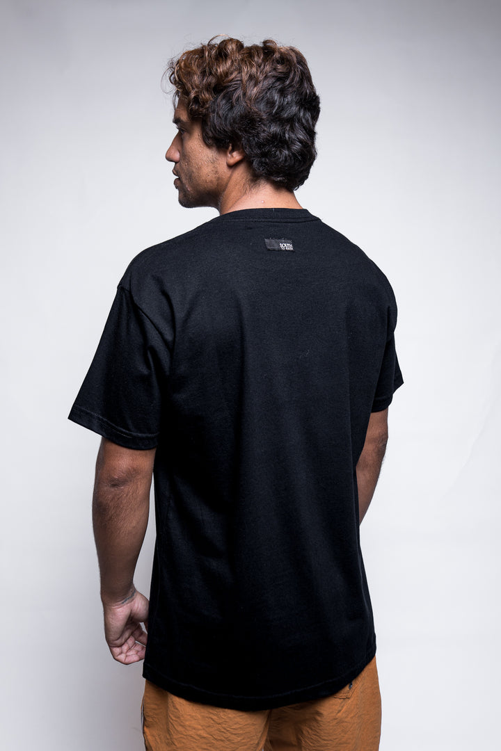 Camiseta "Classic Black"