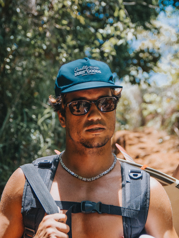 Boné "Quality Goods"