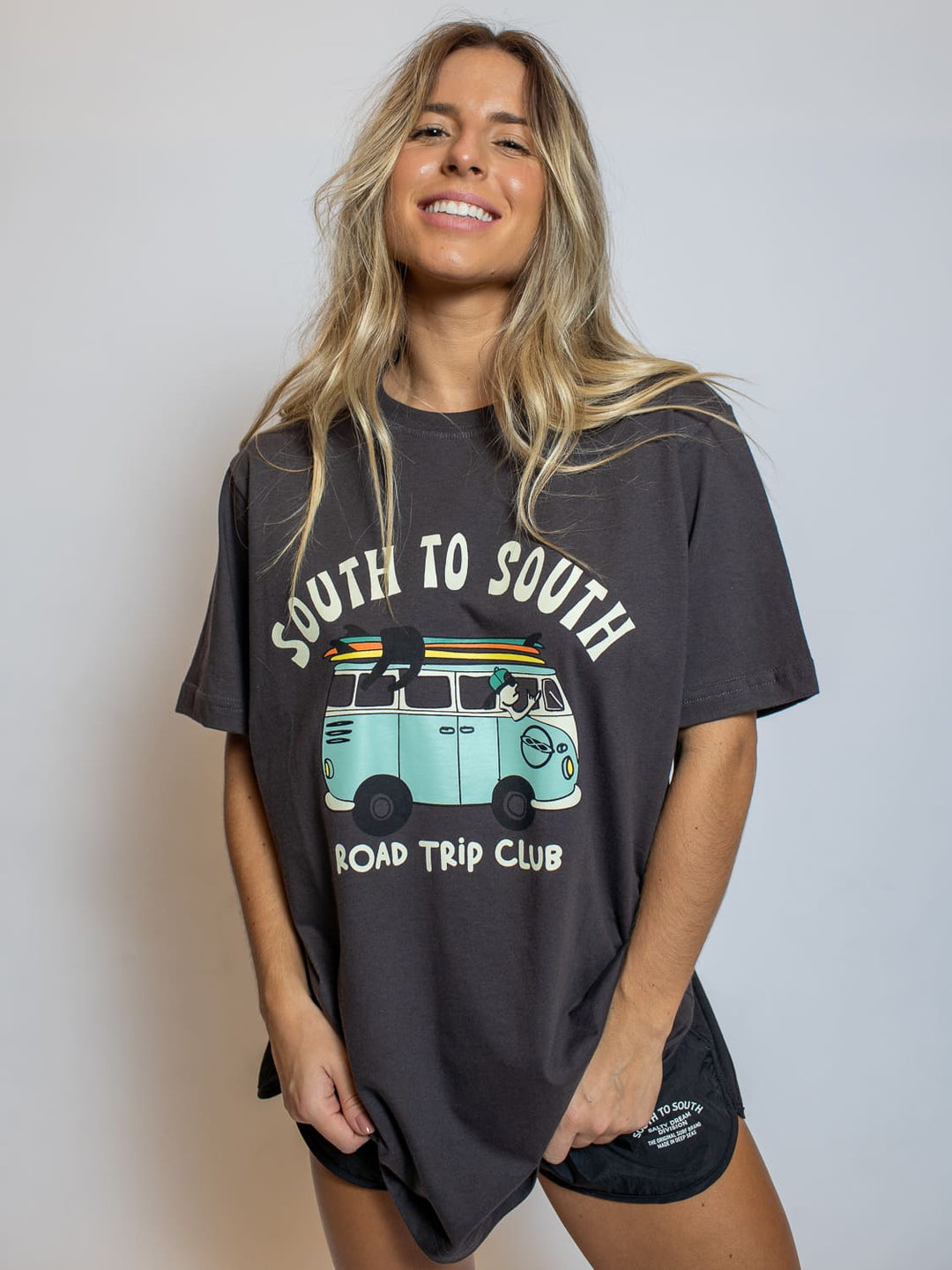 Camiseta "Road Trip Club" Feminino