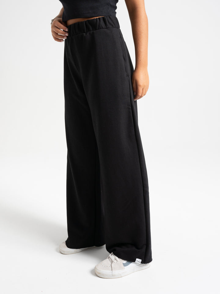 Calça Pantacourt Black