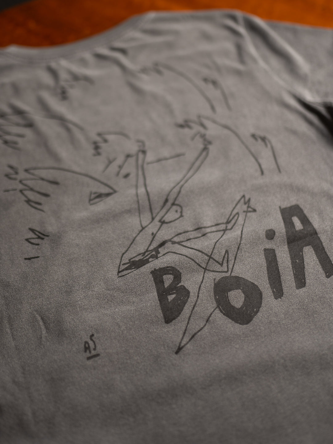 Camiseta Boia 02 Grafite